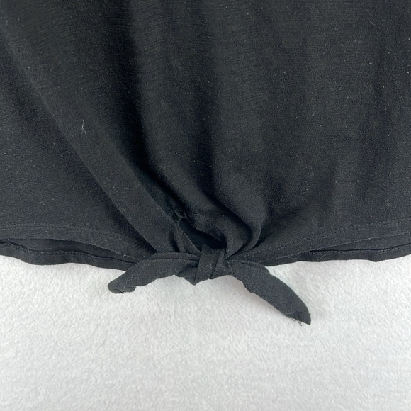 Maurice’s Tie Front Crop Top Sz XL Black Eyelet/Lacey Flutter Sleeve Boho Gypsy - Picture 6 of 11